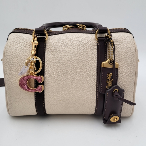 💥NWT💥 Coach "C" Bag Charm - Picture 6 of 6